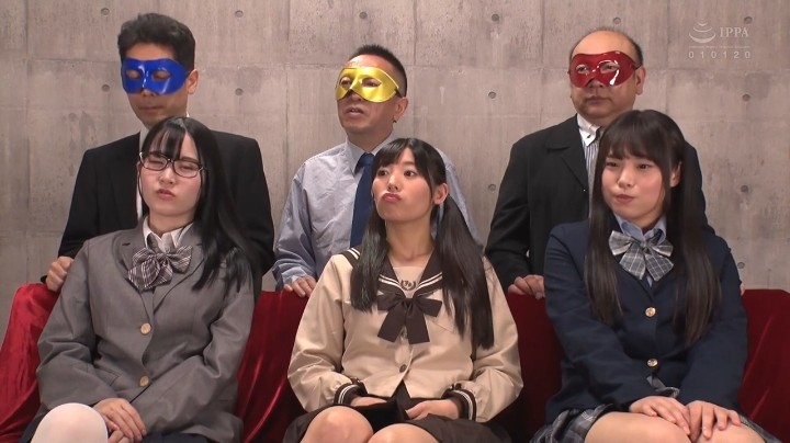 Kabebutt x乱伦游戏 海报