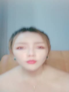 #胸模小姨子 海报
